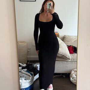 SKIMS Soft Lounge Long Sleeve Dress in Onyx